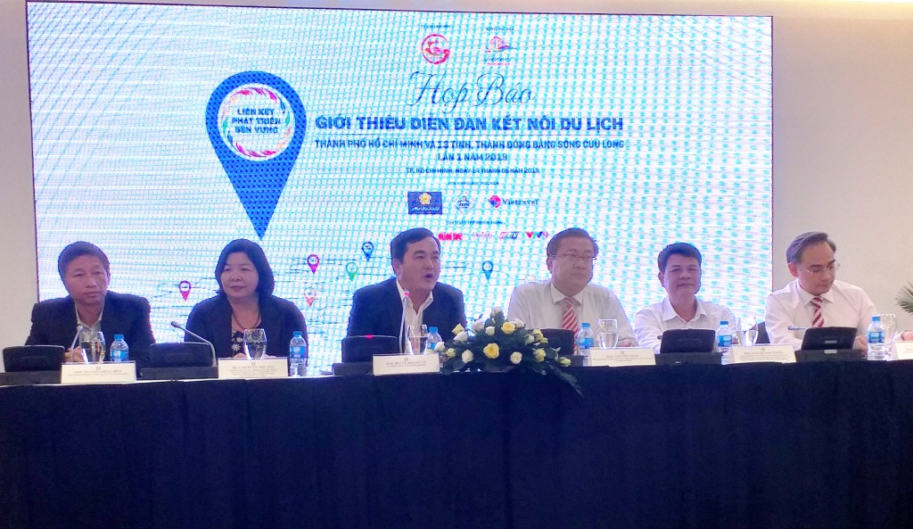 HOP BAO DIEN DAN KET NOI DU LICH TPHCM - DBSCL-1982019.jpg