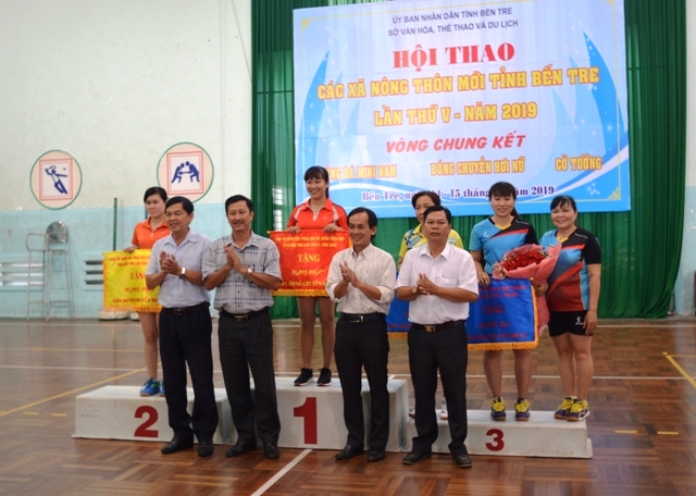HOI THAO CAC XA NTM - 27122019.jpg
