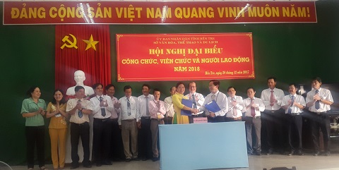 Ông tâm phát biểu.jpg