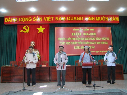 Hát sắc bùa phú lễ.jpg