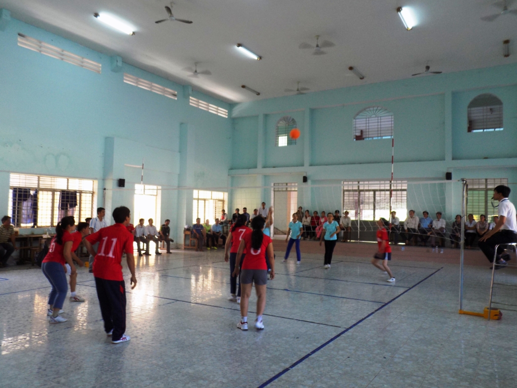 PHONG TRAO TDTT GIONG TROM - 09122019.jpg