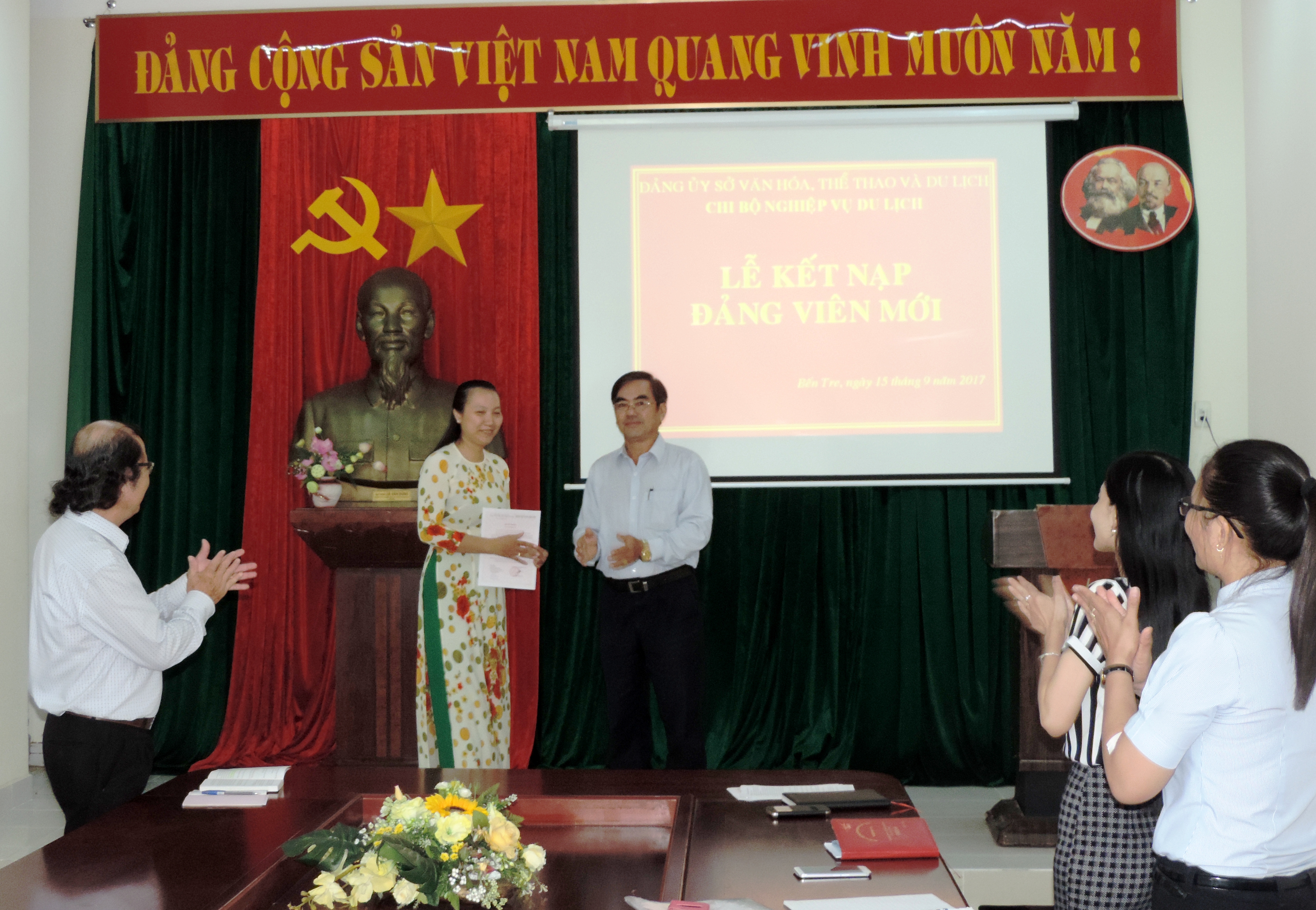 TRao quyet dinh.JPG