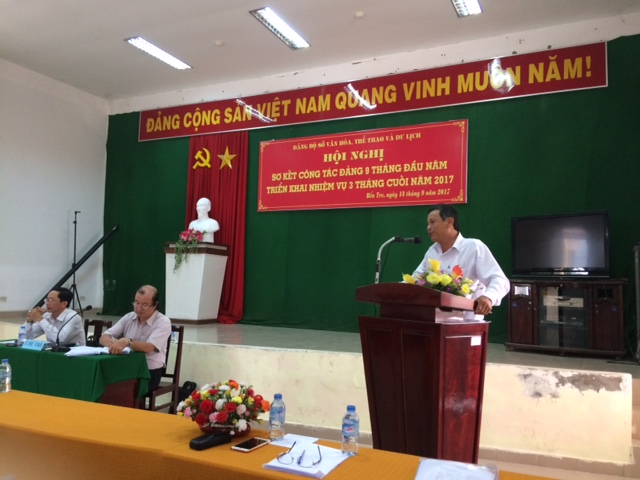 thay tong hanh.JPG